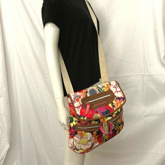 🌷 Lily Bloom Lightweight Floral Backpack Pinks - Picture 9 of 9